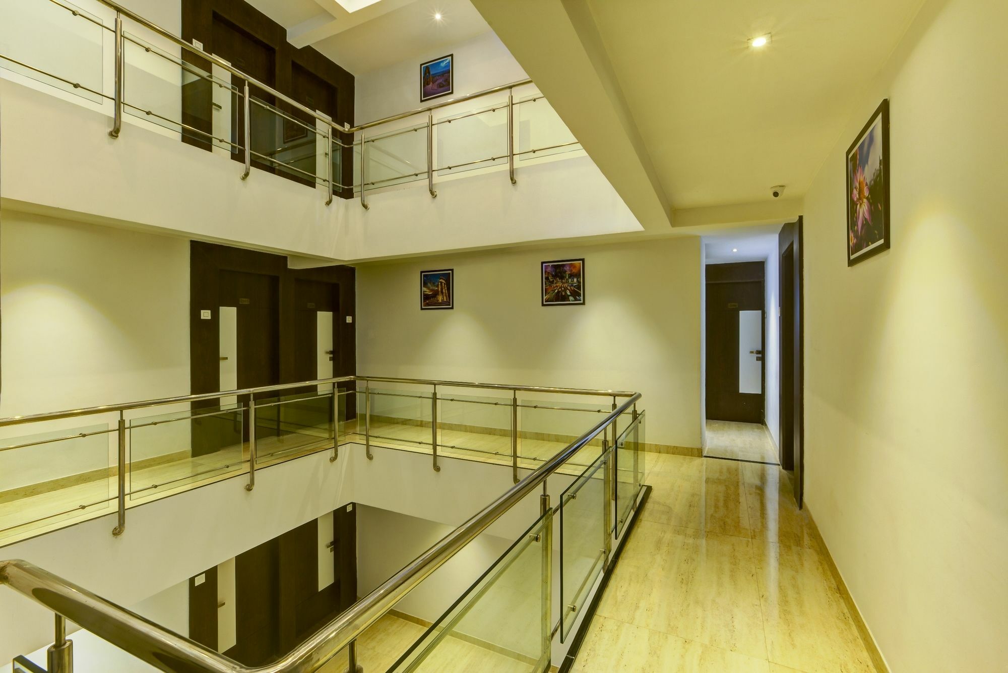 Oyo 78245 Collection O Hotel Crown Inn Navi Mumbai Exterior photo