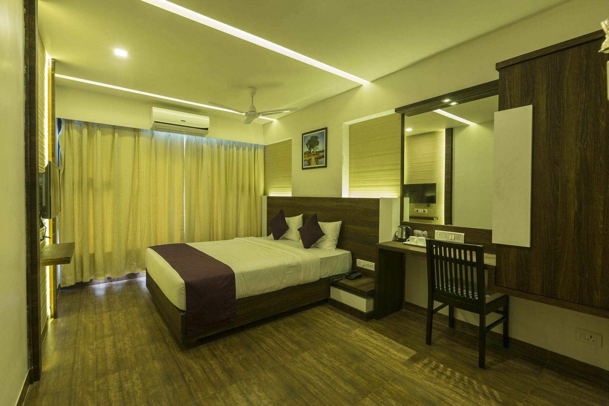 Oyo 78245 Collection O Hotel Crown Inn Navi Mumbai Exterior photo