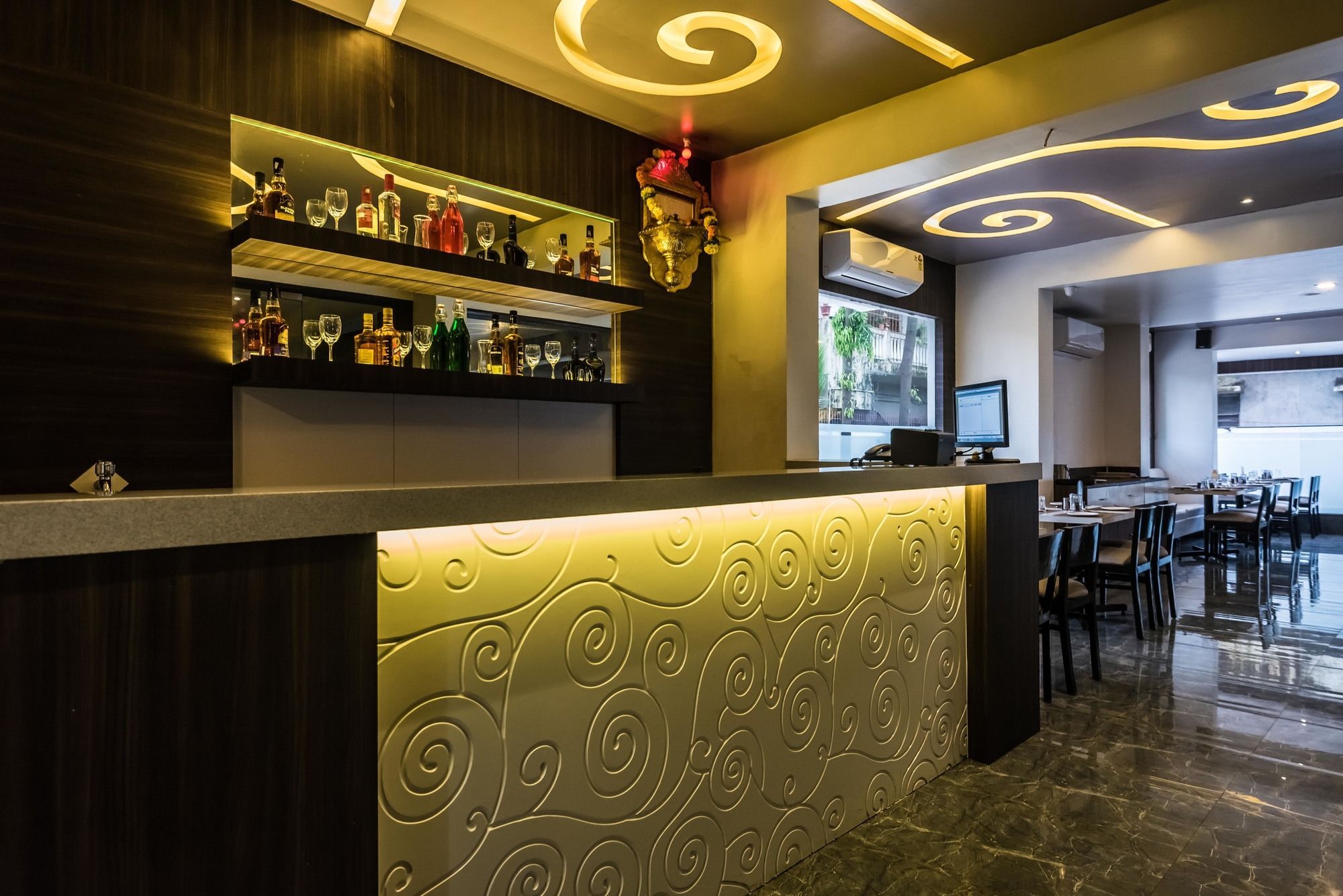 Oyo 78245 Collection O Hotel Crown Inn Navi Mumbai Exterior photo