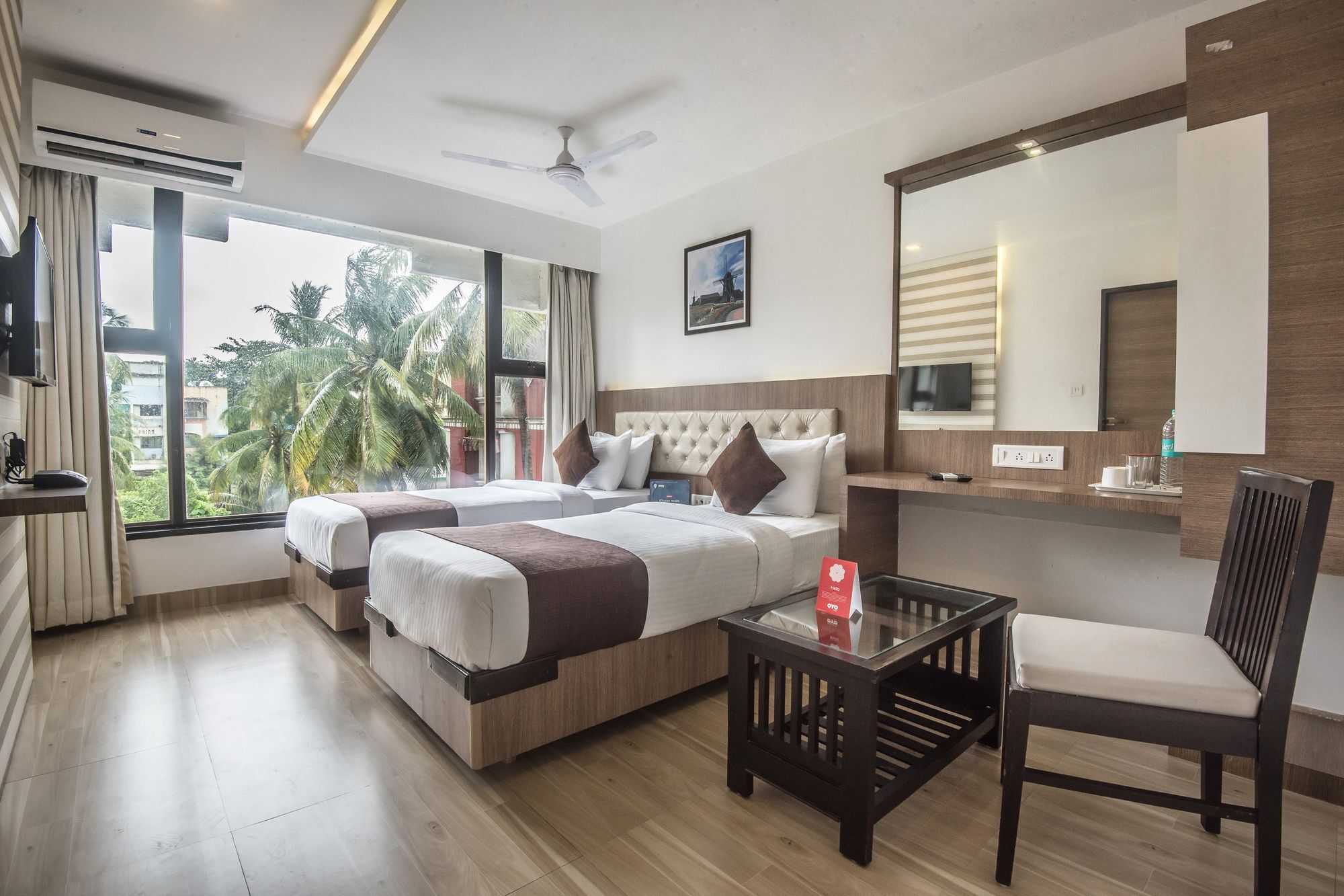 Oyo 78245 Collection O Hotel Crown Inn Navi Mumbai Exterior photo